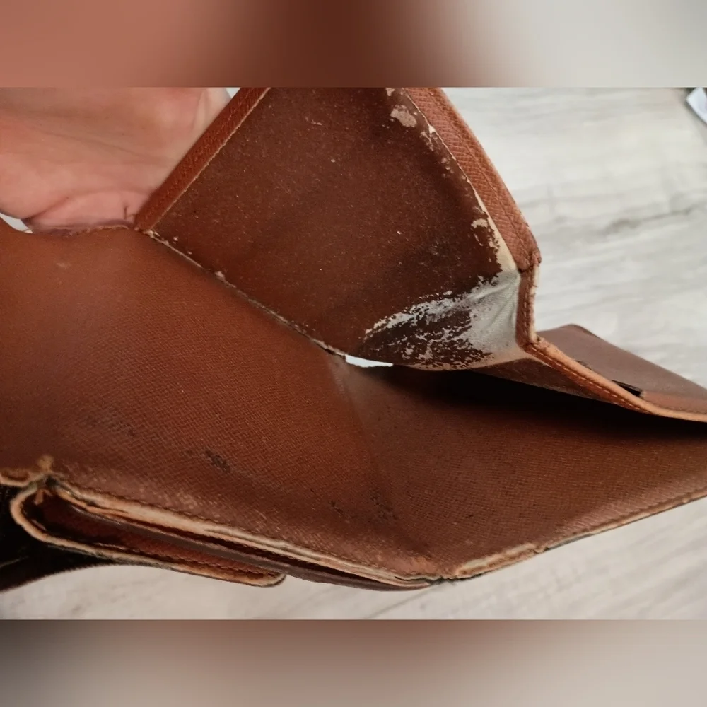 Authentic Louis Vuitton Monogram Portefeiulle Elise Trifold Wallet